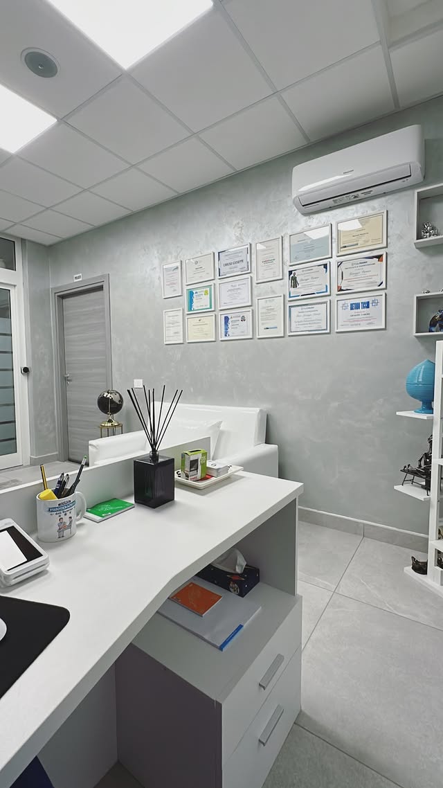 Ufficio con certificazioni professionali
